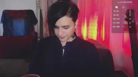 In bio online show from November 2025 09:08:01 PM