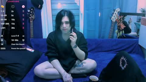 Snapshot of panther_cap chatting on May 2026 11:42:01 PM In bio online show from May 2026 11:42:01 PM