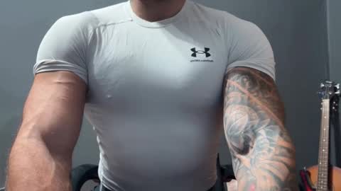 Oleg online show from October 2025 07:01:02 AM