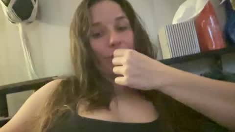 Snapshot of pantiesofthefae chatting on January 2026 10:24:01 PM Pantiesofthefae online show from January 2026 10:24:01 PM