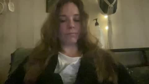 Snapshot of pantiesofthefae chatting on May 2026 10:32:01 AM Pantiesofthefae online show from May 2026 10:32:01 AM
