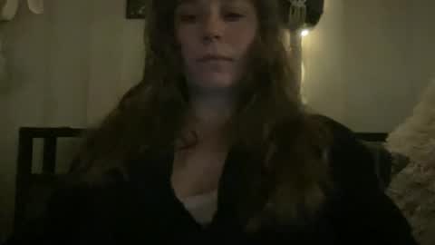 Snapshot of pantiesofthefae chatting on May 2026 09:37:02 AM Pantiesofthefae online show from May 2026 09:37:02 AM