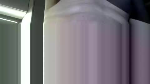 Snapshot of pantyhose_man_31 chatting on April 2026 02:03:02 AM Pantyhose man online show from April 2026 02:03:02 AM