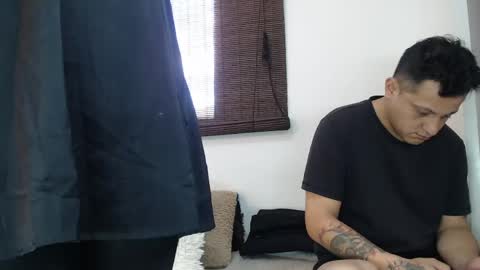 Snapshot of pantyhose_xxx_ chatting on May 2026 04:13:01 PM pantyhose_xxx_ online show from May 2026 04:13:01 PM