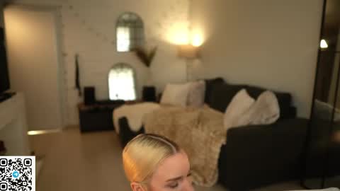 Snapshot of pantykrist chatting on March 2026 02:20:01 PM Kristina Kriss online show from March 2026 02:20:01 PM