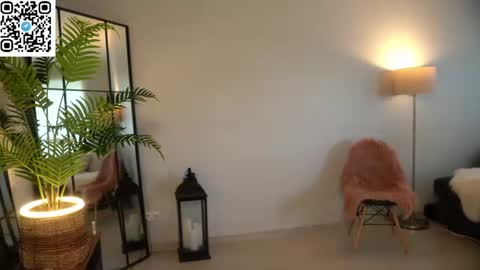 Kristina Kriss online show from June 2026 03:27:01 PM