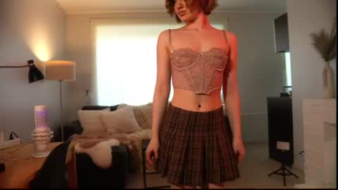 Kristina Kriss online show from August 2026 02:22:01 PM