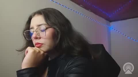 Snapshot of pao_ly chatting on June 2026 11:51:02 AM Paola online show from June 2026 11:51:02 AM