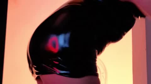 Paola Lyon online show from September 2025 07:47:01 PM