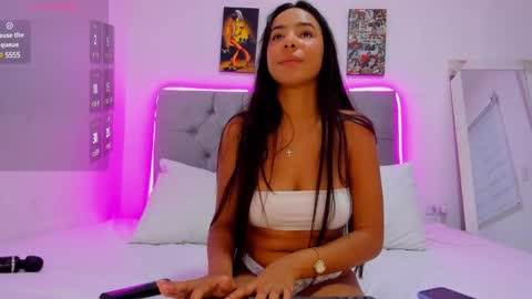 paola online show from March 2025 02:09:01 AM