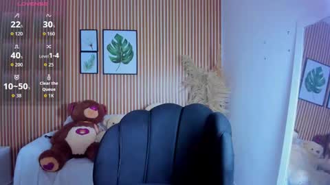 paola online show from November 2025 01:25:02 AM