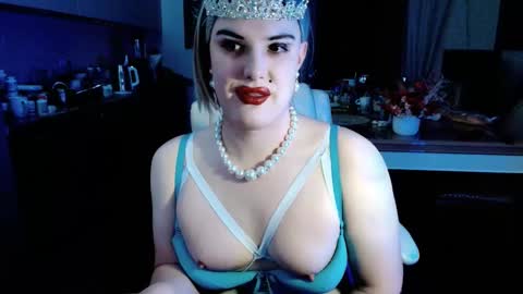 Sarina Williams online show from November 2025 12:04:01 PM