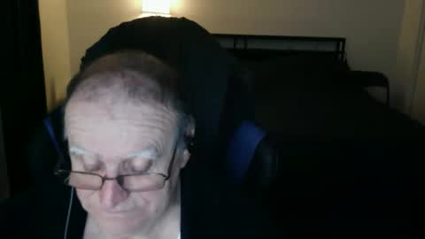 Snapshot of papilly chatting on March 2026 12:26:01 AM papilly online show from March 2026 12:26:01 AM