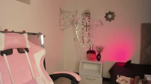 Paprika online show from October 2025 06:43:01 PM