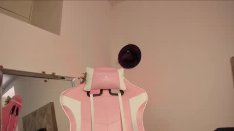 Paprika online show from November 2025 06:17:01 PM