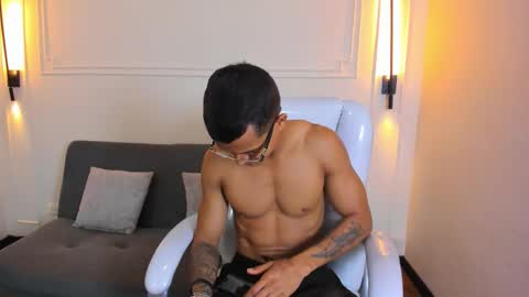 Snapshot of paradise_boy_s chatting on February 2026 11:11:02 PM Ryan And Casper online show from February 2026 11:11:02 PM