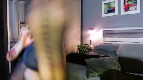 My alter ego Betinna Flowers - a tattooed Miss  -   Are you missing me come in here  -  online show from October 2025 05:57:02 PM