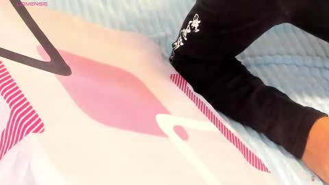 paranoidtemptaion_ online show from September 2025 10:37:02 AM