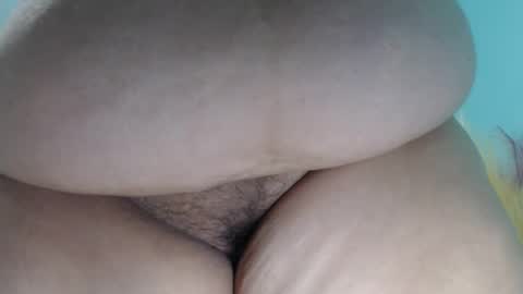 Snapshot of pareja_explosivasexx chatting on December 2024 08:58:02 PM Luna online show from December 2024 08:58:02 PM