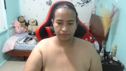 Snapshot of pareja_explosivasexx chatting on January 2025 07:00:02 PM Luna online show from January 2025 07:00:02 PM