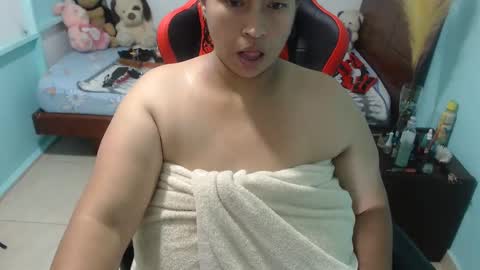 Snapshot of pareja_explosivasexx chatting on January 2025 11:34:02 AM Luna online show from January 2025 11:34:02 AM