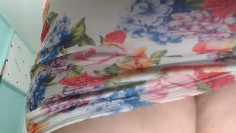 Snapshot of pareja_explosivasexx chatting on March 2025 06:24:02 AM Luna online show from March 2025 06:24:02 AM