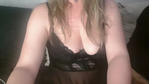 Snapshot of parejitahot30 chatting on March 2026 11:34:01 PM parejitahot30 online show from March 2026 11:34:01 PM