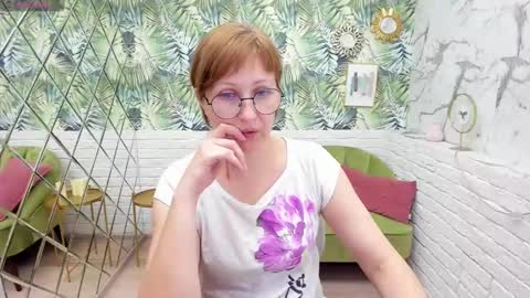 Paris online show from March 2025 08:31:02 PM