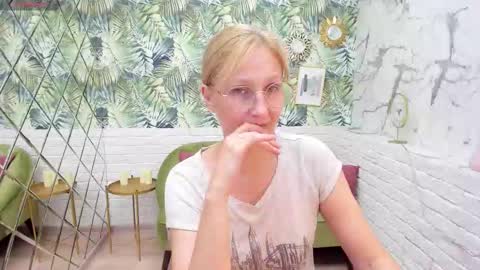 Paris online show from September 2025 08:32:01 PM