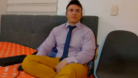 Snapshot of paris_mark chatting on September 2025 03:50:02 AM Mark Paris online show from September 2025 03:50:02 AM