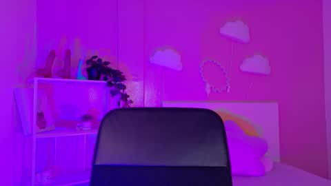 PARIS online show from January 2026 09:06:02 PM