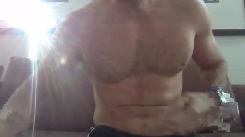 Snapshot of parisien75015 chatting on February 2025 05:47:01 AM Porn Actor 21cm Hetero online show from February 2025 05:47:01 AM