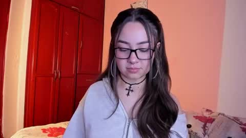 Snapshot of pariss_gold chatting on October 2025 05:38:02 AM PARISS online show from October 2025 05:38:02 AM