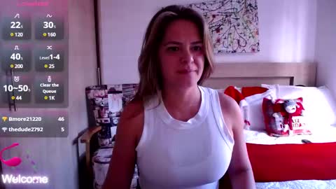 Paris online show from December 2024 09:43:02 PM