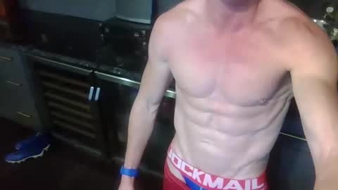 Snapshot of parkerflexes chatting on November 2025 06:35:02 AM Parker online show from November 2025 06:35:02 AM