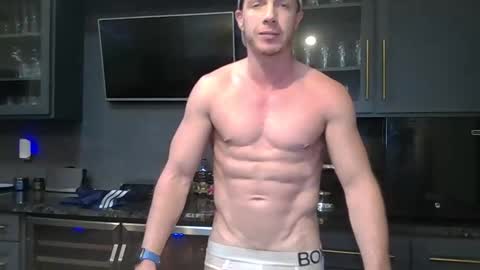 Snapshot of parkerflexes chatting on April 2026 01:12:01 PM Parker online show from April 2026 01:12:01 PM