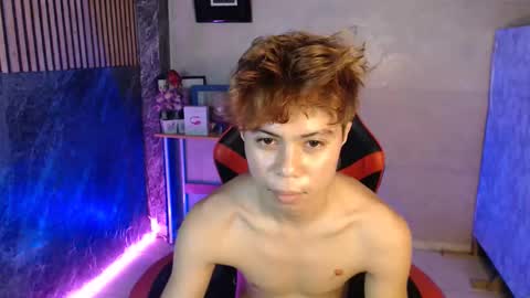 Snapshot of parkseo_yeon chatting on September 2025 03:17:02 AM HENRY online show from September 2025 03:17:02 AM