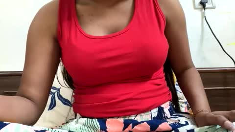 Snapshot of parneetu_642 chatting on April 2026 04:43:02 AM parneetu_642 online show from April 2026 04:43:02 AM