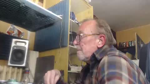 Snapshot of pascal88881 chatting on December 2024 05:19:01 PM pascal88881 online show from December 2024 05:19:01 PM