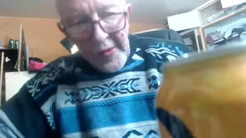 Snapshot of pascal88881 chatting on December 2024 05:55:01 AM pascal88881 online show from December 2024 05:55:01 AM