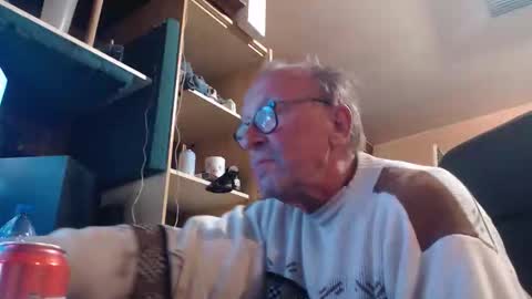 Snapshot of pascal88881 chatting on October 2025 07:01:02 PM pascal88881 online show from October 2025 07:01:02 PM