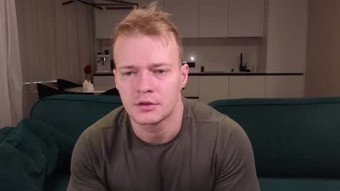 Snapshot of pashka_x chatting on January 2025 09:13:01 AM Pashka online show from January 2025 09:13:01 AM