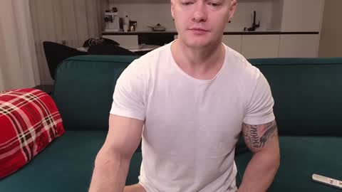 Snapshot of pashka_x chatting on January 2025 06:06:02 AM Pashka online show from January 2025 06:06:02 AM