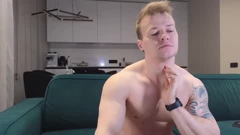 Snapshot of pashka_x chatting on February 2025 05:08:01 AM Pashka online show from February 2025 05:08:01 AM