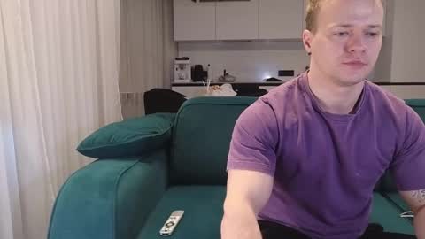 Snapshot of pashka_x chatting on February 2025 07:55:01 AM Pashka online show from February 2025 07:55:01 AM