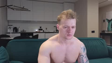 Snapshot of pashka_x chatting on March 2025 05:38:02 AM Pashka online show from March 2025 05:38:02 AM