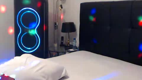 Sexy Prinsesje Celina and my Boyfriend Fred  Follow Passiekoppel on TwitterREAD BIO online show from December 2024 10:47:01 PM