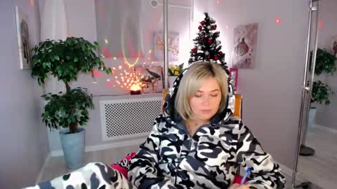 I have returned from vacation and I am glad to share my energy and emotions with you online show from January 2025 10:44:01 AM