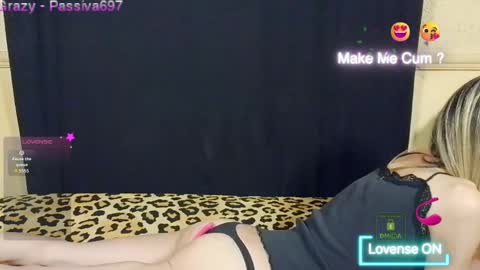 Snapshot of passiva697 chatting on May 2026 05:23:01 AM Dome Passiva697 online show from May 2026 05:23:01 AM