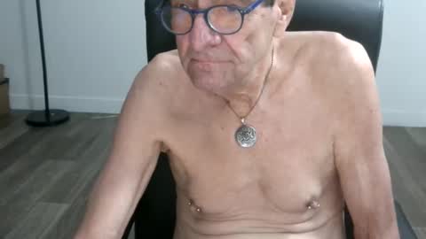 Bob online show from December 2025 02:00:02 PM